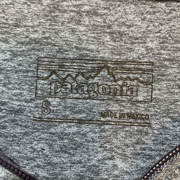 PATAGONIA Hoodie Jacket Grayish Blue Full Zip Pockets Thumb Hole 54905 Women's S - Picture 3 of 11